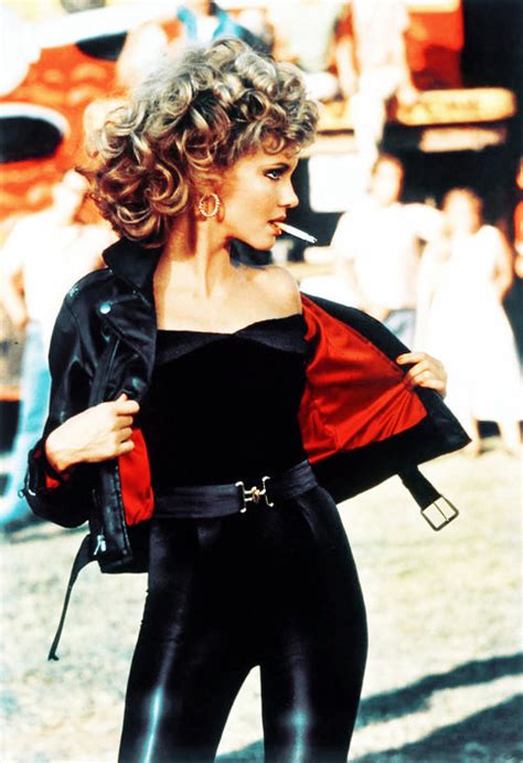 olivia newton john grease disfraz|Leather jacket Olivia Newton